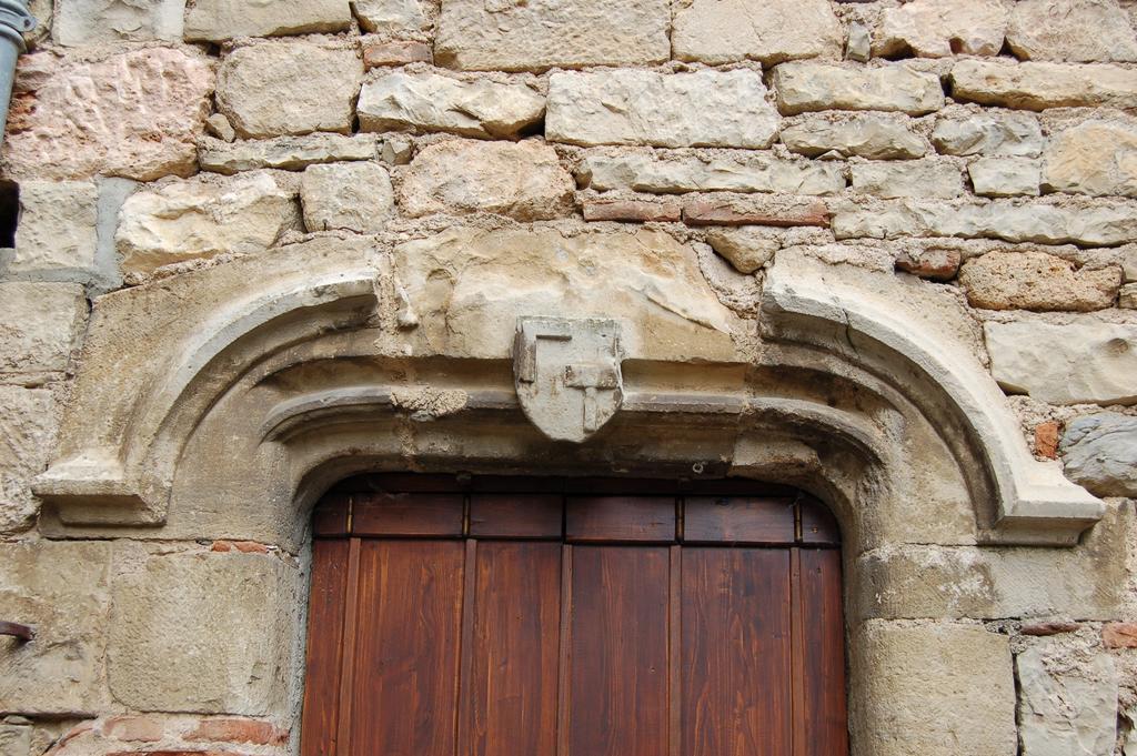 Auberge Lion D'Or Saint-Antonin Εξωτερικό φωτογραφία