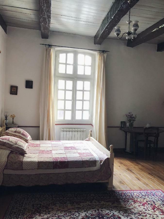 Auberge Lion D'Or Saint-Antonin Εξωτερικό φωτογραφία